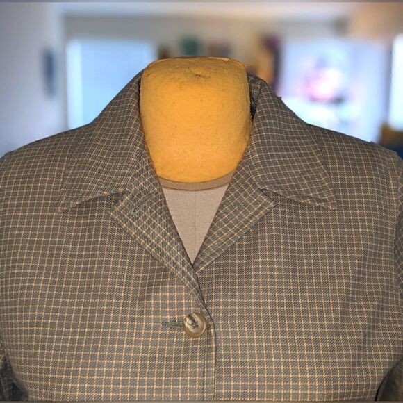 Vintage Dunedin Pure New Wool 14 Green and Beige Plaid Jacket - Picture 2 of 12